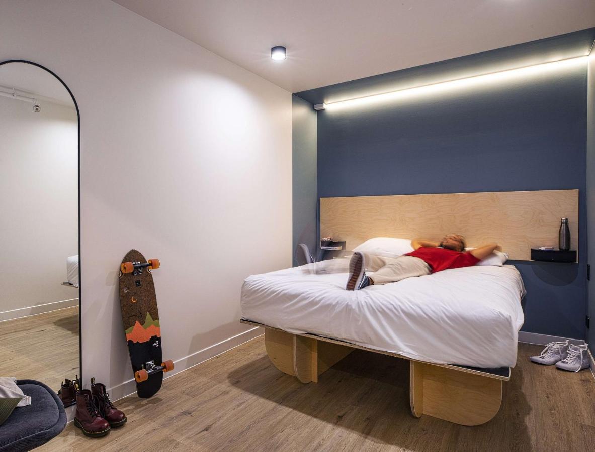 Lylo Auckland Hotel מראה חיצוני תמונה A bedroom at the hotel